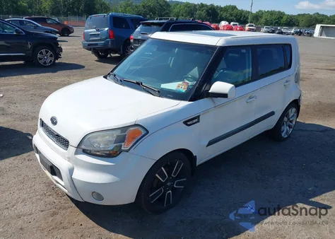 2011 Kia Soul + из США, поврежденный, VIN KNDJT2A22B7724287